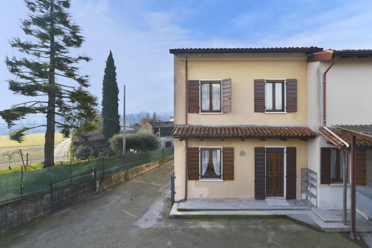 Villa Casa Nonna Rina Monzambano Exterior foto